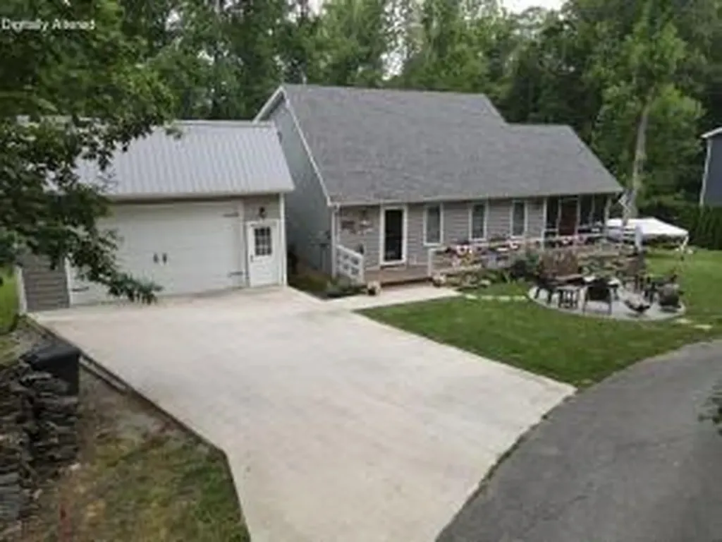 255 Tall Timber Drive Jamestown KY 42629