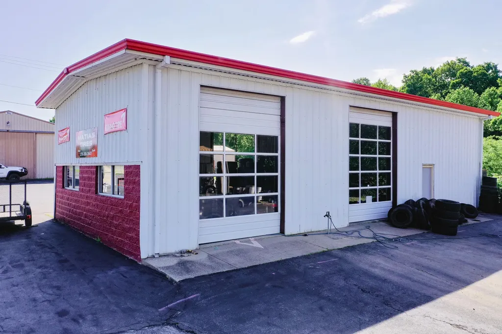 430 U.s. 62 Eddyville KY 42038