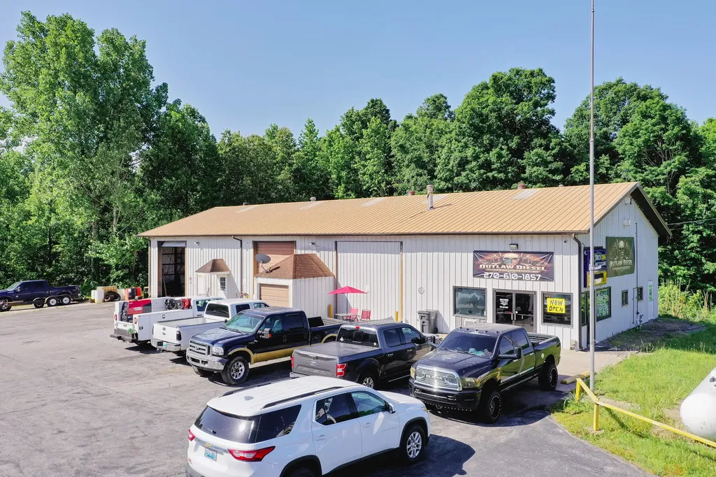 430 U.s. 62 Eddyville KY 42038