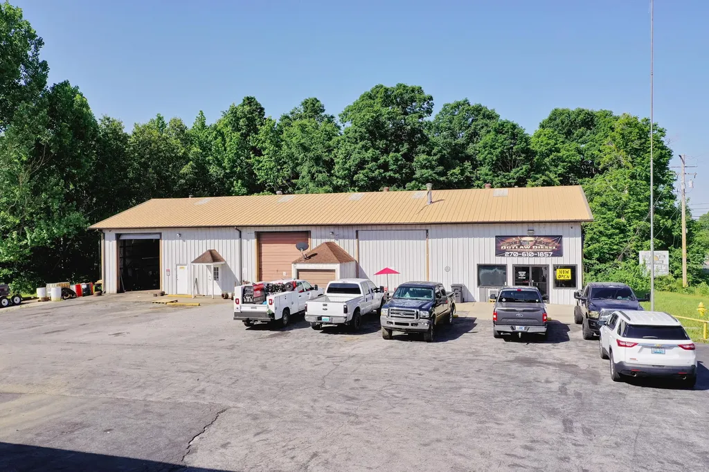 430 U.s. 62 Eddyville KY 42038
