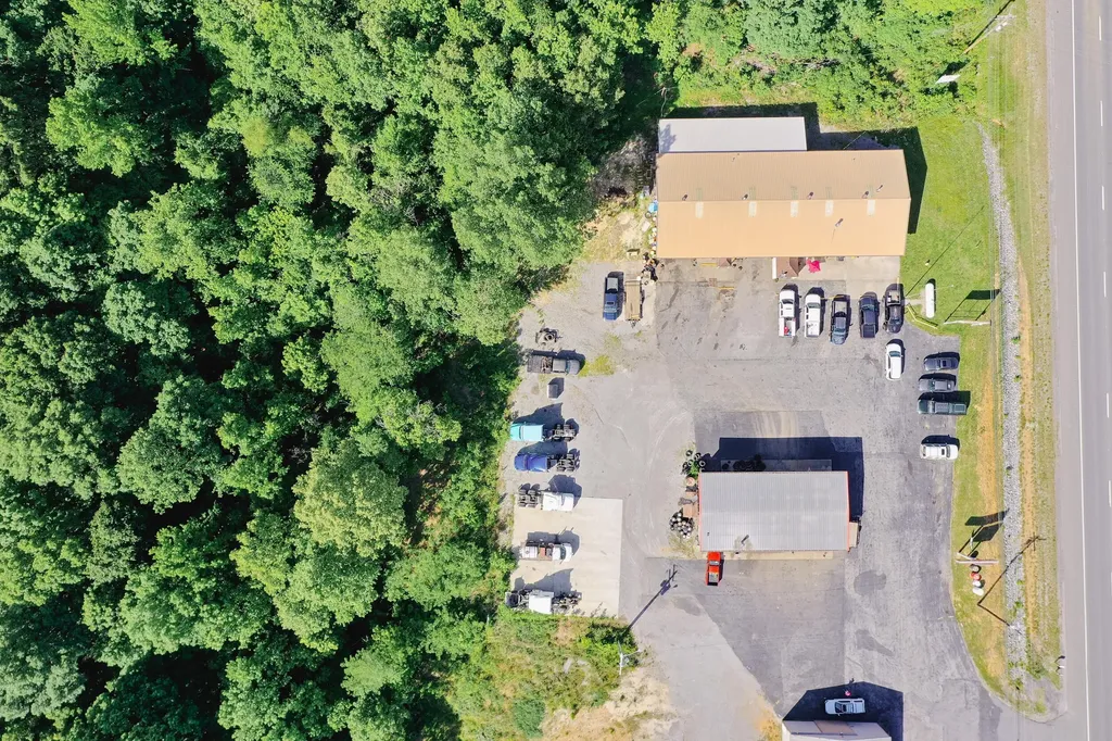 430 U.s. 62 Eddyville KY 42038