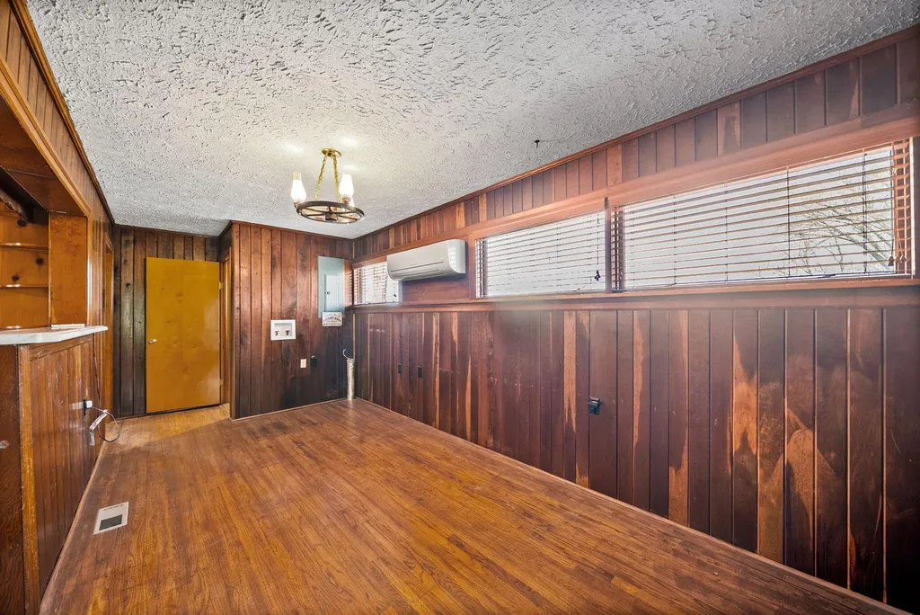4540 Canton Pike Hopkinsville KY 42240