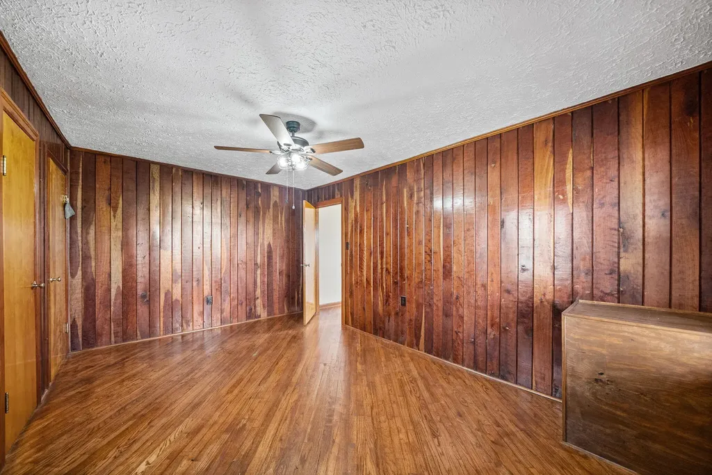 4540 Canton Pike Hopkinsville KY 42240