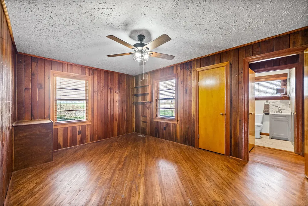 4540 Canton Pike Hopkinsville KY 42240