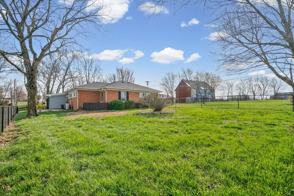 4540 Canton Pike Hopkinsville KY 42240