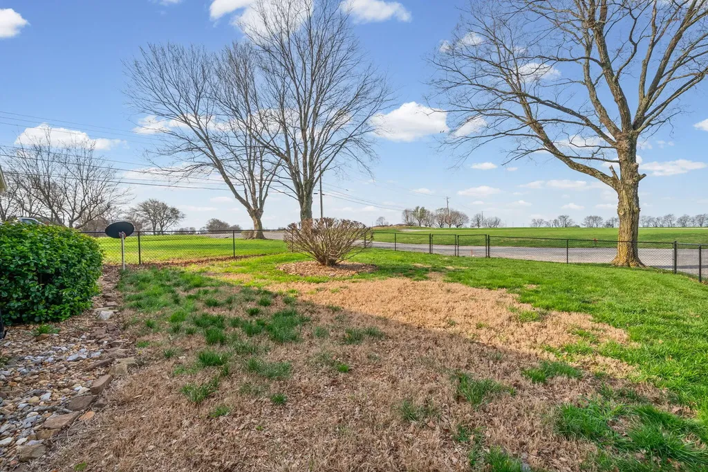 4540 Canton Pike Hopkinsville KY 42240