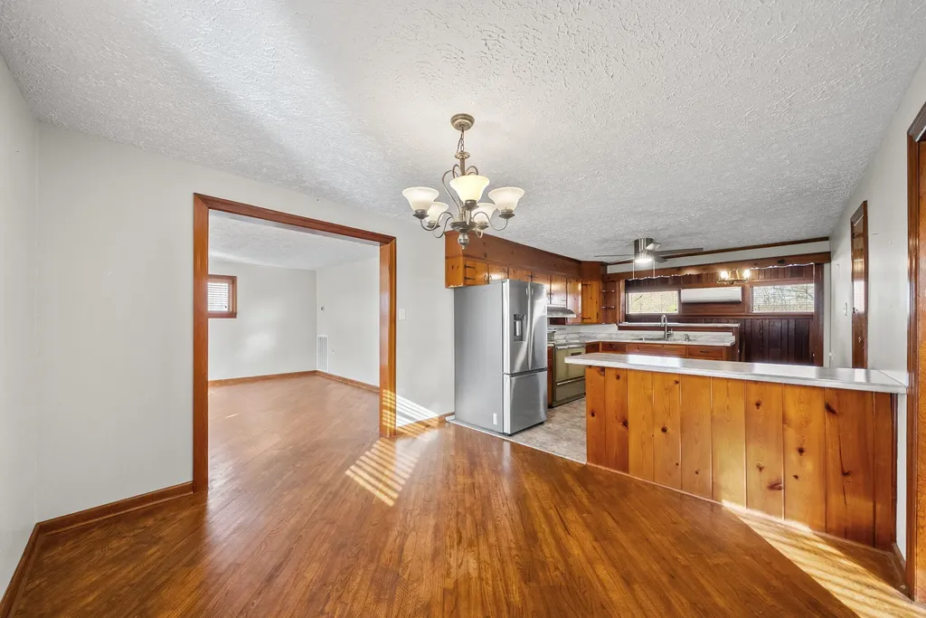 4540 Canton Pike Hopkinsville KY 42240