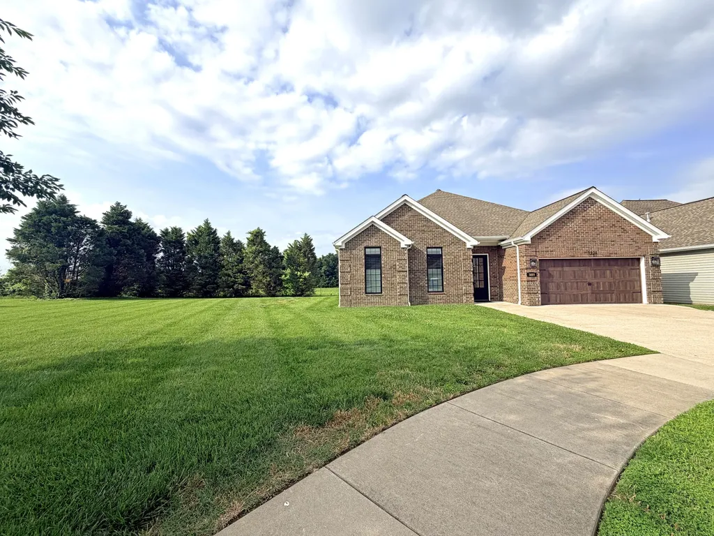 3228 Sandpiper Circle Paducah KY 42001