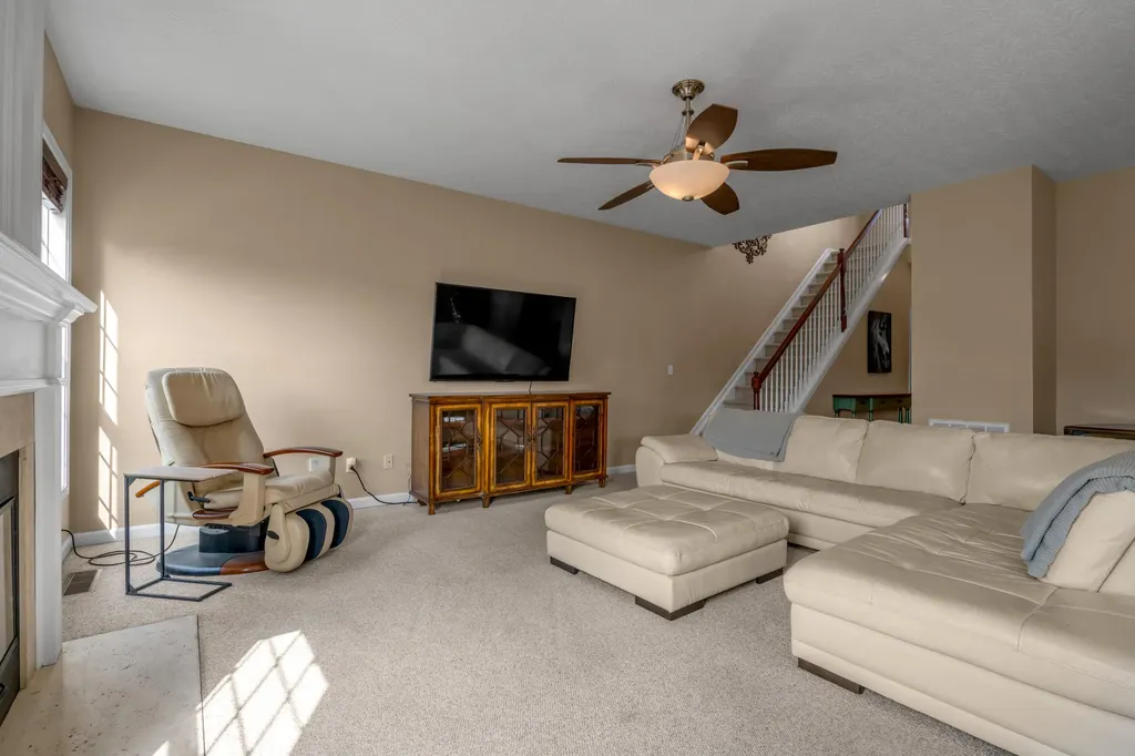 2432 Gooseberry Circle Lexington KY 40509
