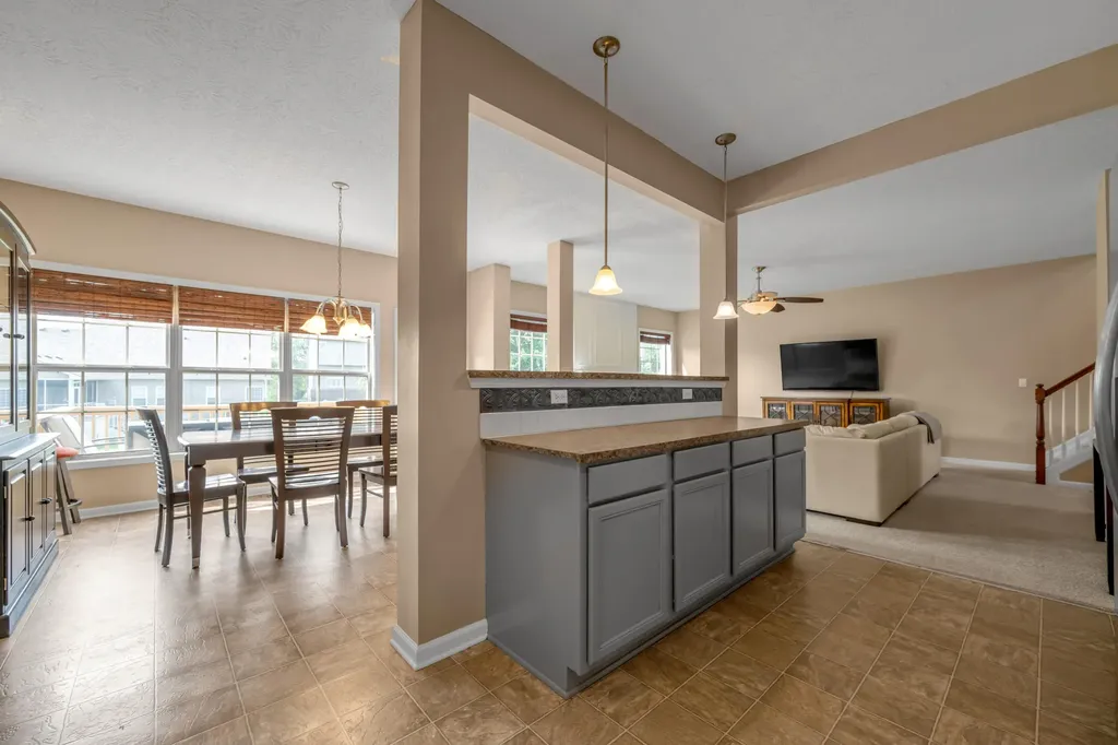 2432 Gooseberry Circle Lexington KY 40509