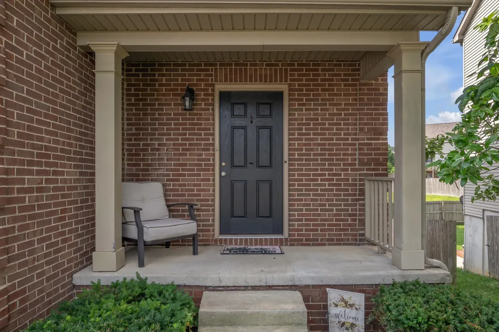 2432 Gooseberry Circle Lexington KY 40509
