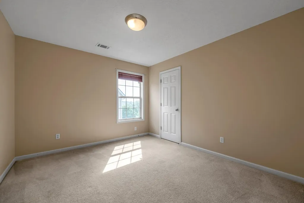 2432 Gooseberry Circle Lexington KY 40509