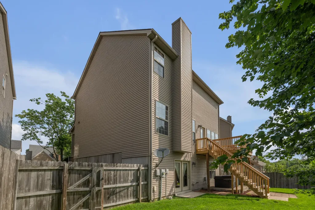 2432 Gooseberry Circle Lexington KY 40509
