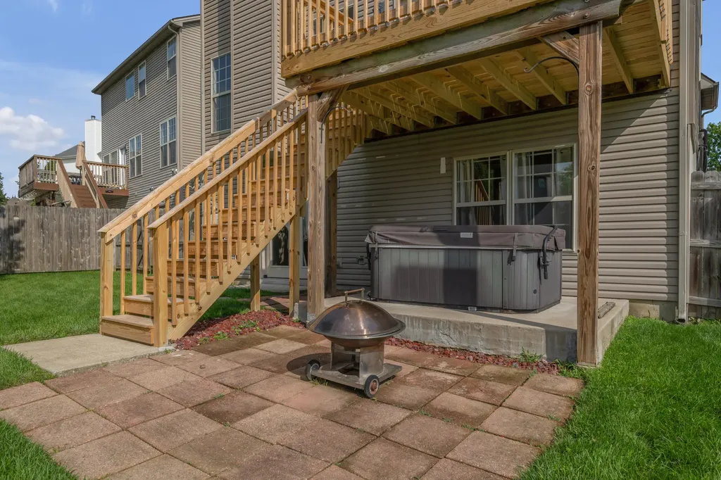 2432 Gooseberry Circle Lexington KY 40509