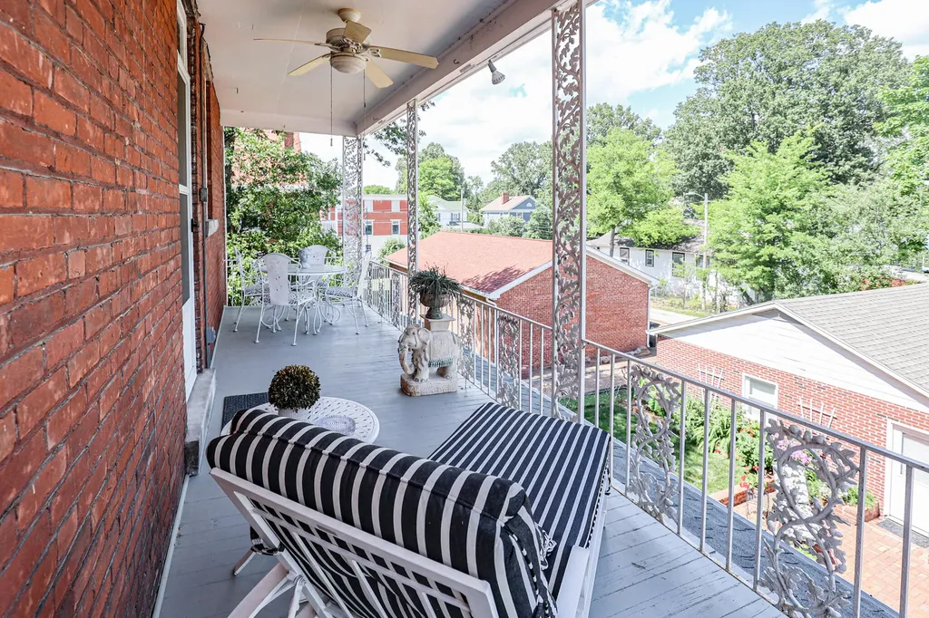220 Fountain Avenue Paducah KY 42001