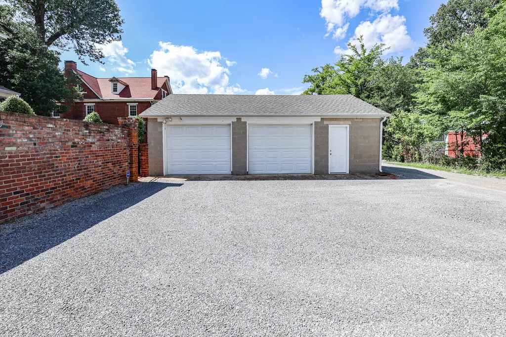 220 Fountain Avenue Paducah KY 42001