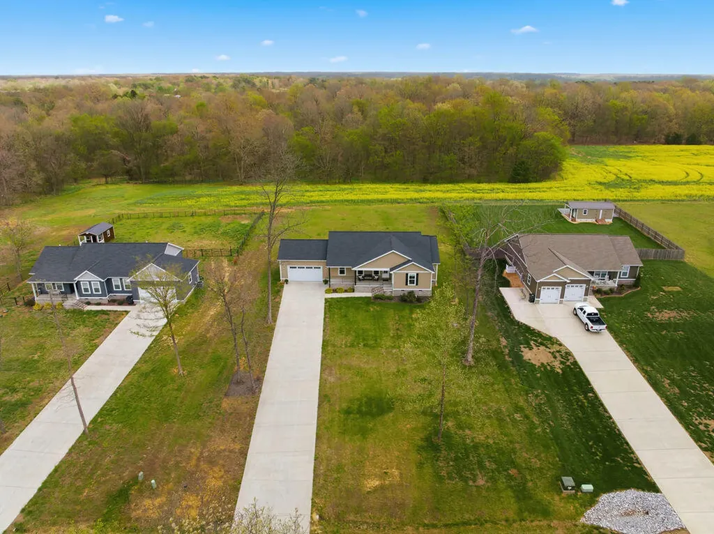 438 John Purdom Drive Almo KY 42020