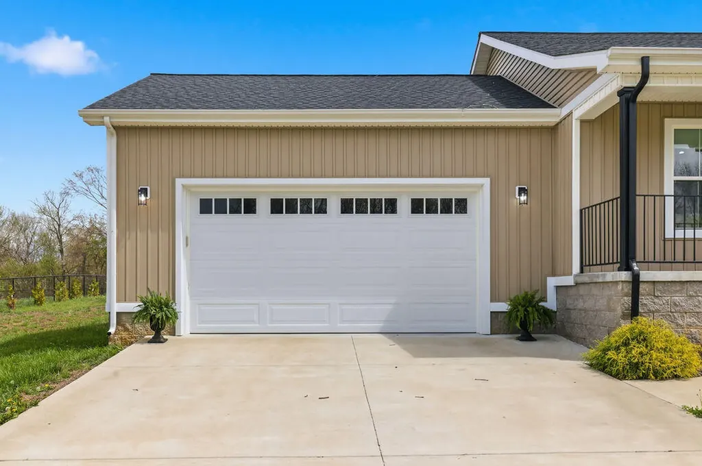 438 John Purdom Drive Almo KY 42020