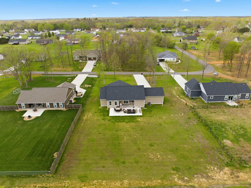 438 John Purdom Drive Almo KY 42020