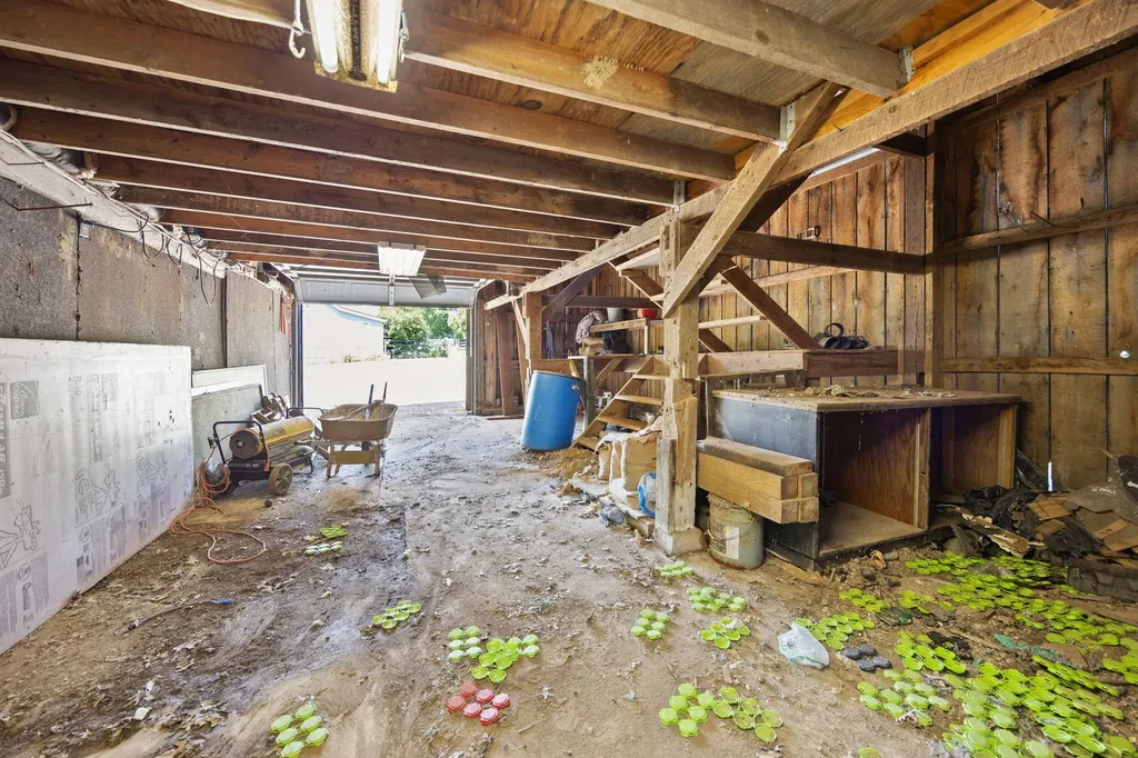 3156 Pinckard Pike Versailles KY 40383
