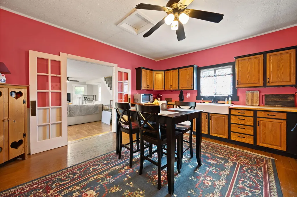 3156 Pinckard Pike Versailles KY 40383