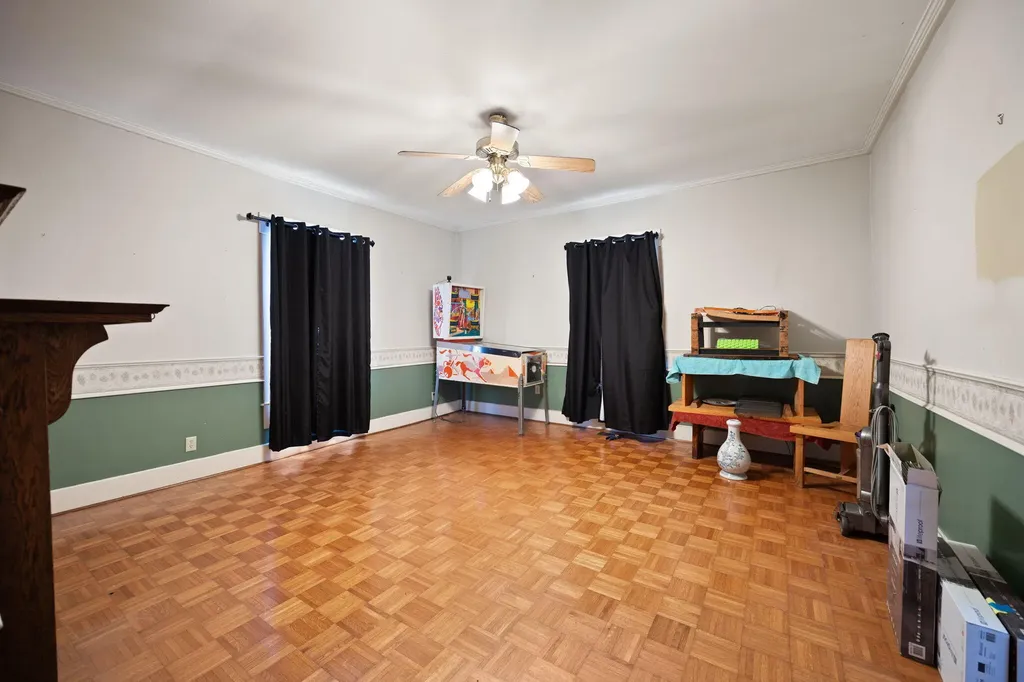3156 Pinckard Pike Versailles KY 40383