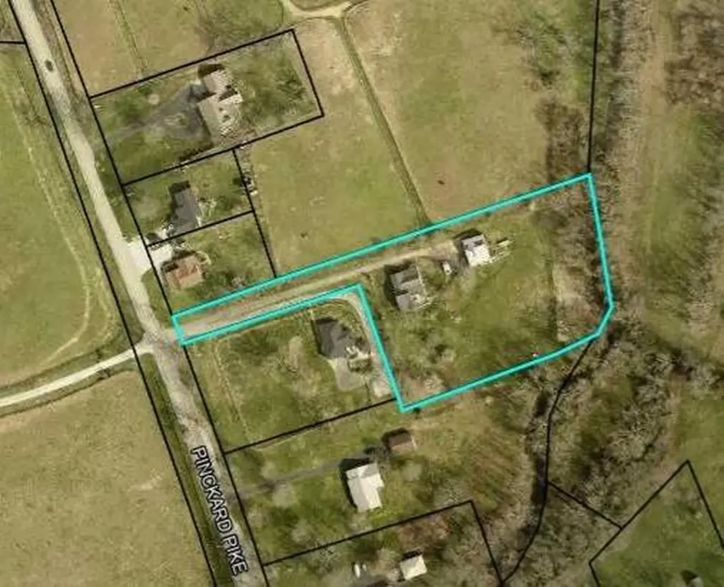 3156 Pinckard Pike Versailles KY 40383