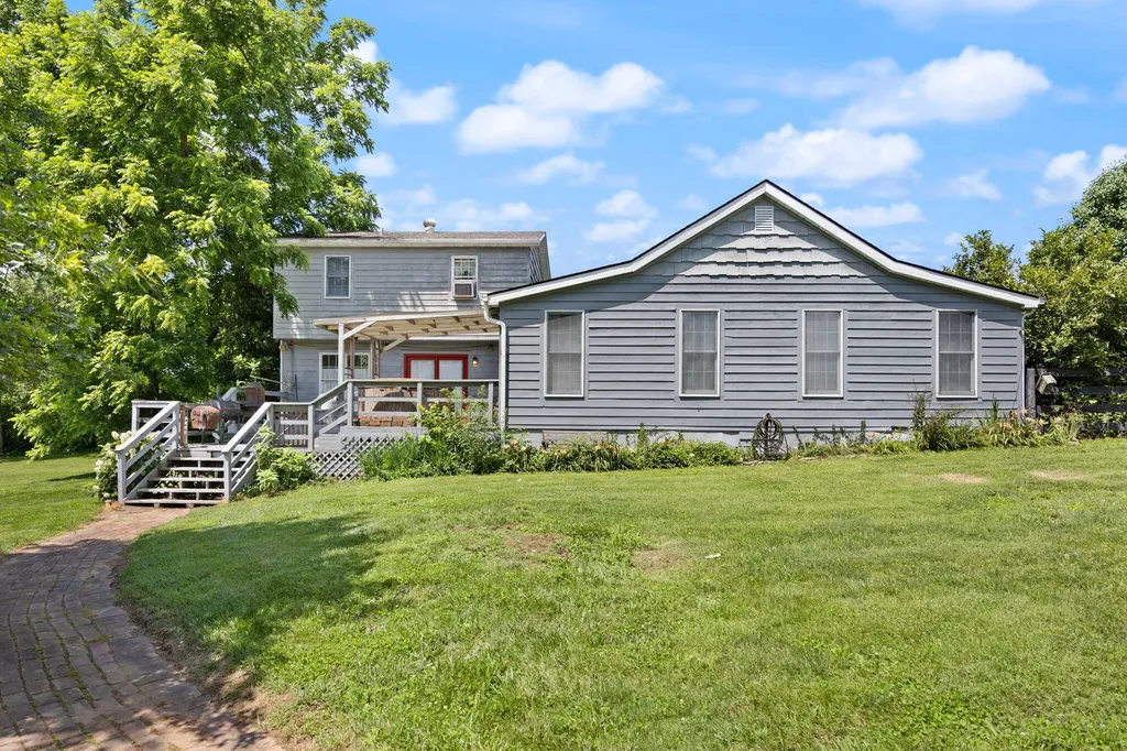 3156 Pinckard Pike Versailles KY 40383