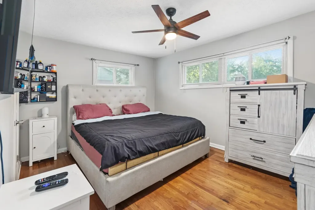 2420 Clay Street Paducah KY 42001