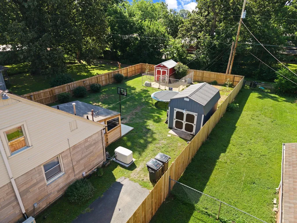 2420 Clay Street Paducah KY 42001