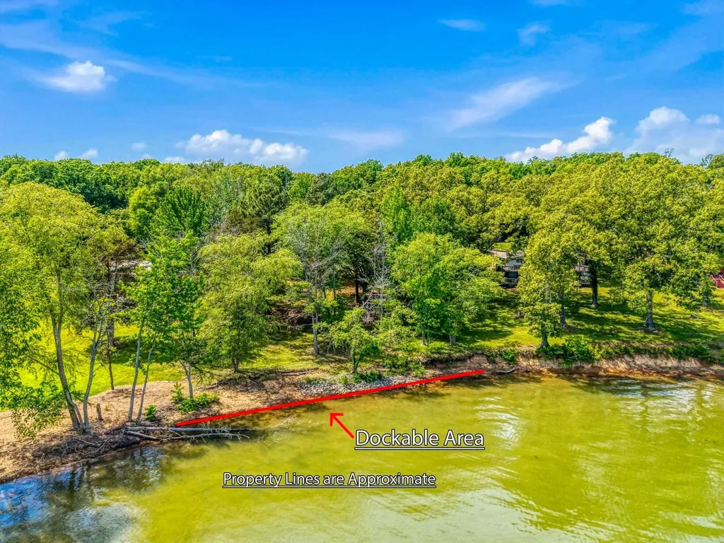 284 A Lakeshore Drive New Concord KY 42076