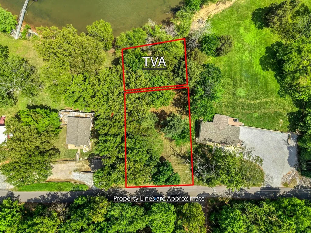 284 A Lakeshore Drive New Concord KY 42076