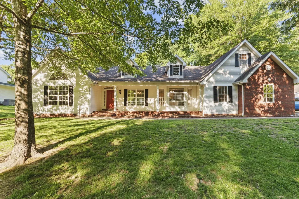 87 Deer Trace Road Benton KY 42025
