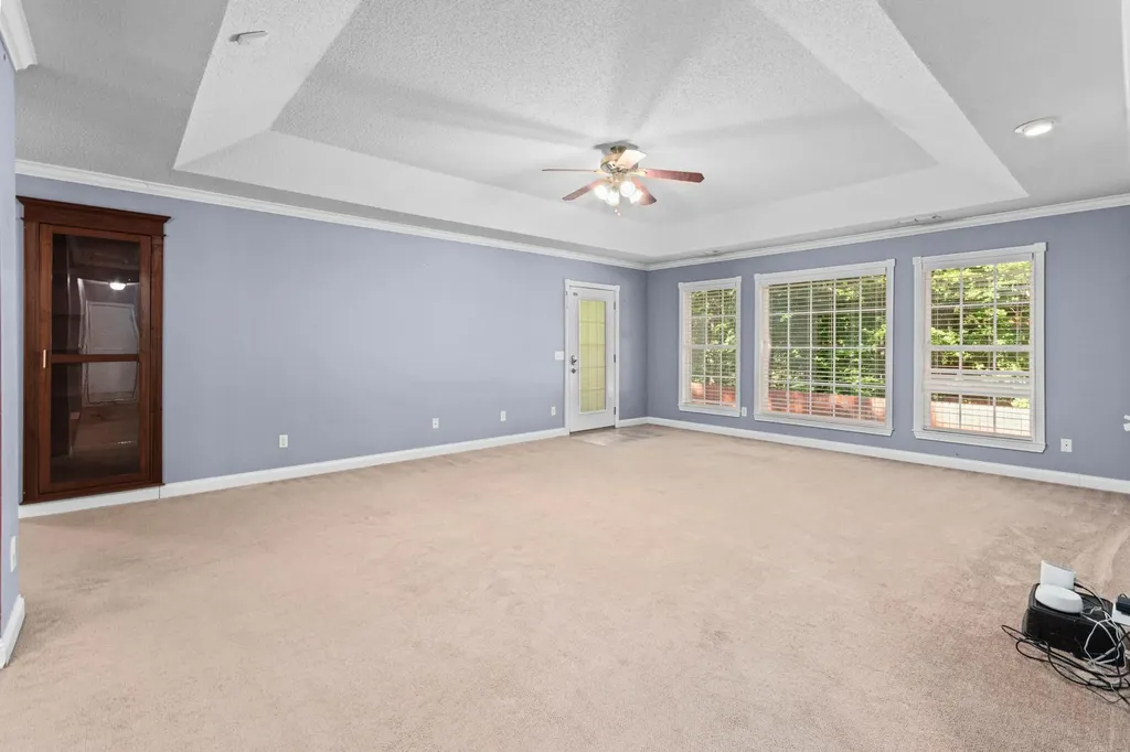 87 Deer Trace Road Benton KY 42025