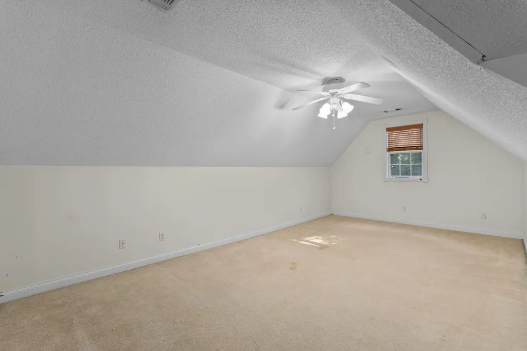 87 Deer Trace Road Benton KY 42025