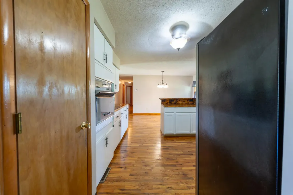 1153 Old Mount Vernon Road Somerset KY 42503