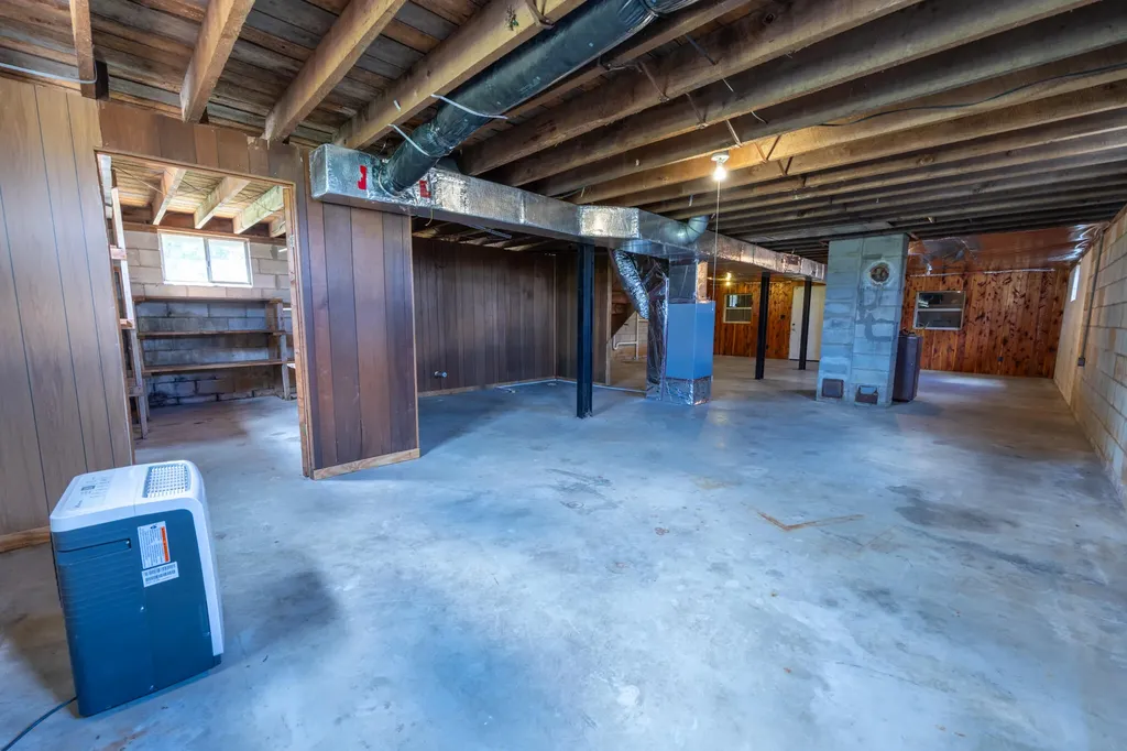 1153 Old Mount Vernon Road Somerset KY 42503
