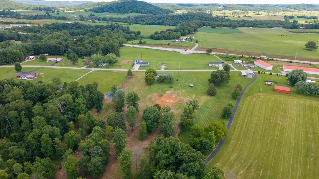1153 Old Mount Vernon Road Somerset KY 42503