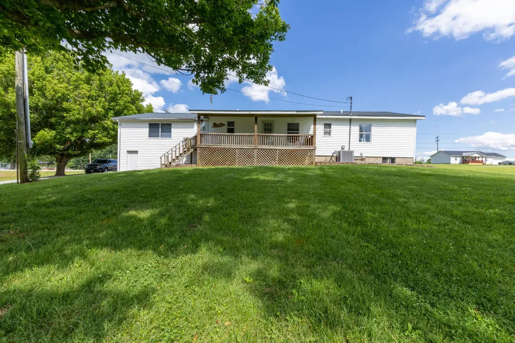 1153 Old Mount Vernon Road Somerset KY 42503