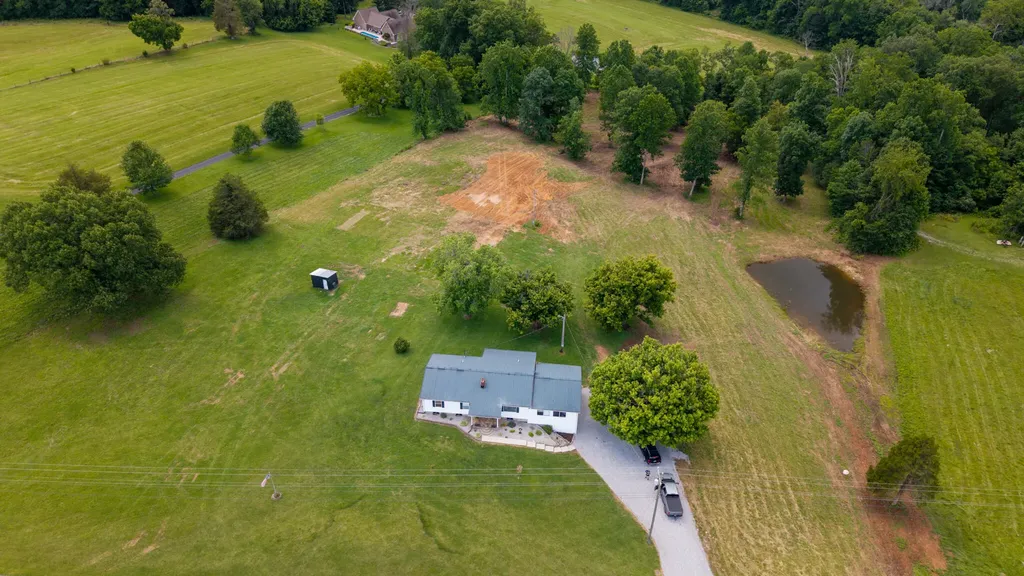 1153 Old Mount Vernon Road Somerset KY 42503
