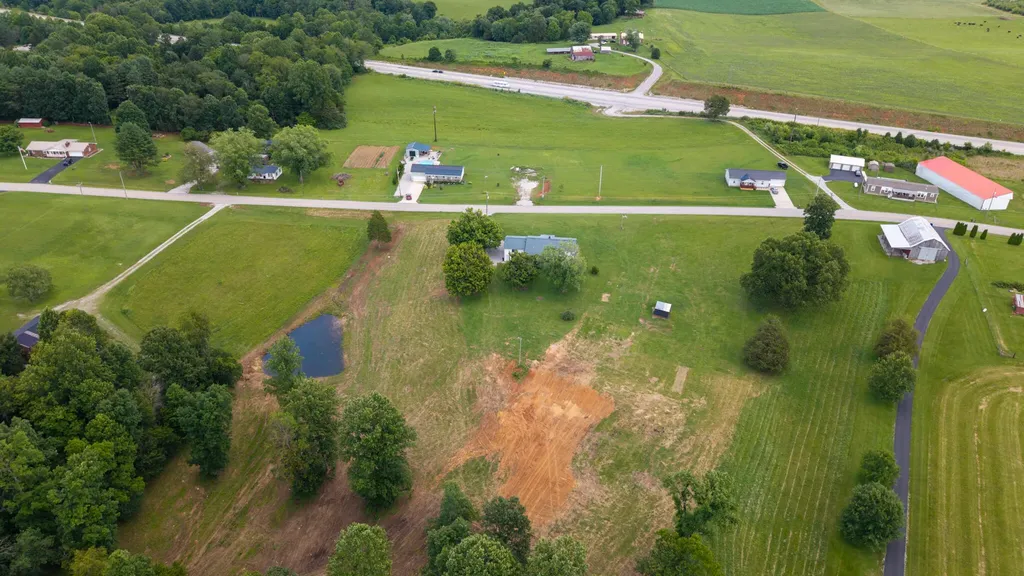 1153 Old Mount Vernon Road Somerset KY 42503