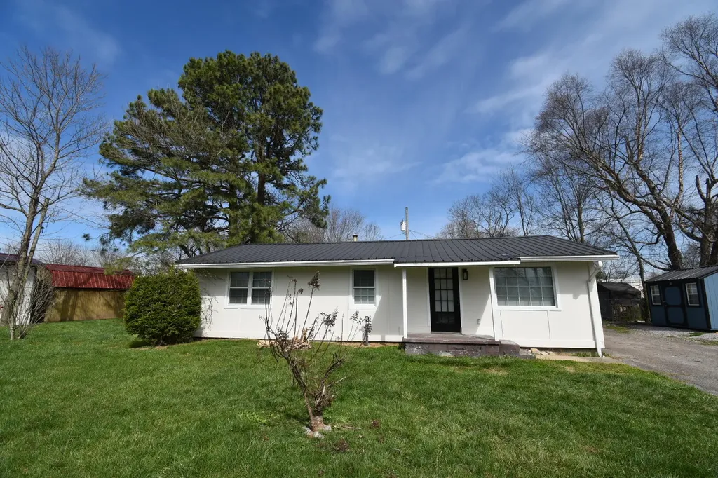231 Scott Lane Danville KY 40484