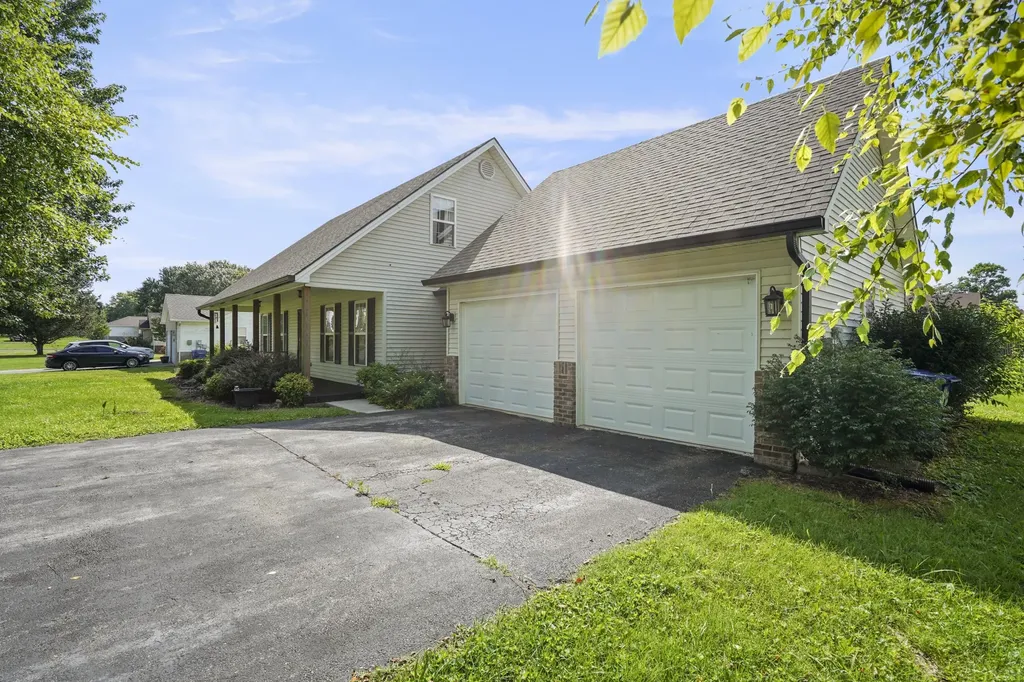 134 Hearthside Drive Somerset KY 42503