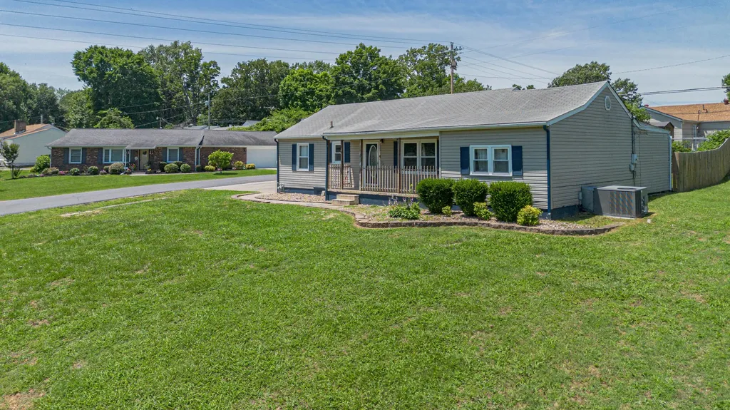 737 6th Avenue Calvert City KY 42029