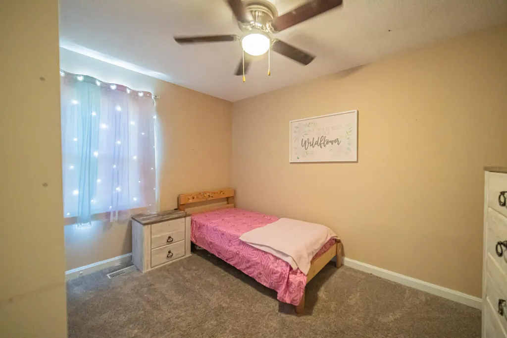 737 6th Avenue Calvert City KY 42029