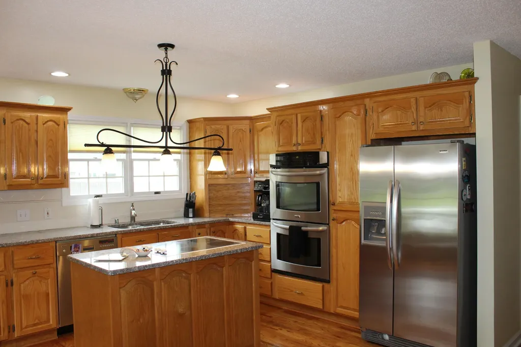 245 Braddie Cove Paducah KY 42001
