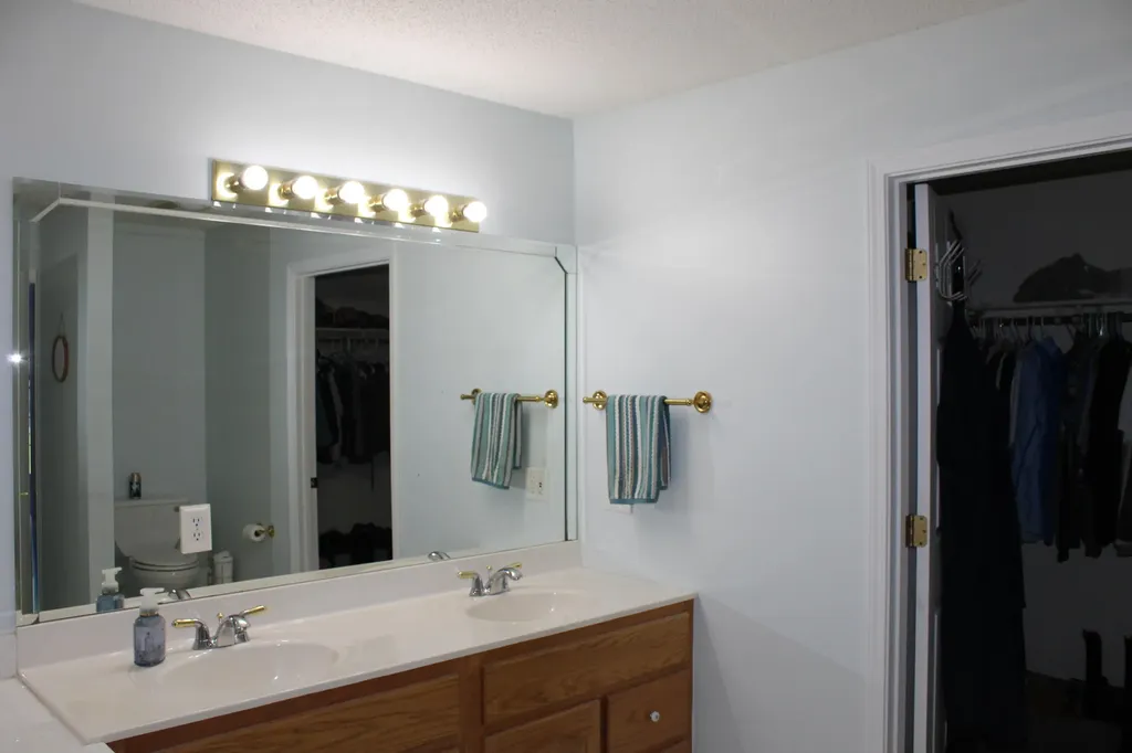 245 Braddie Cove Paducah KY 42001