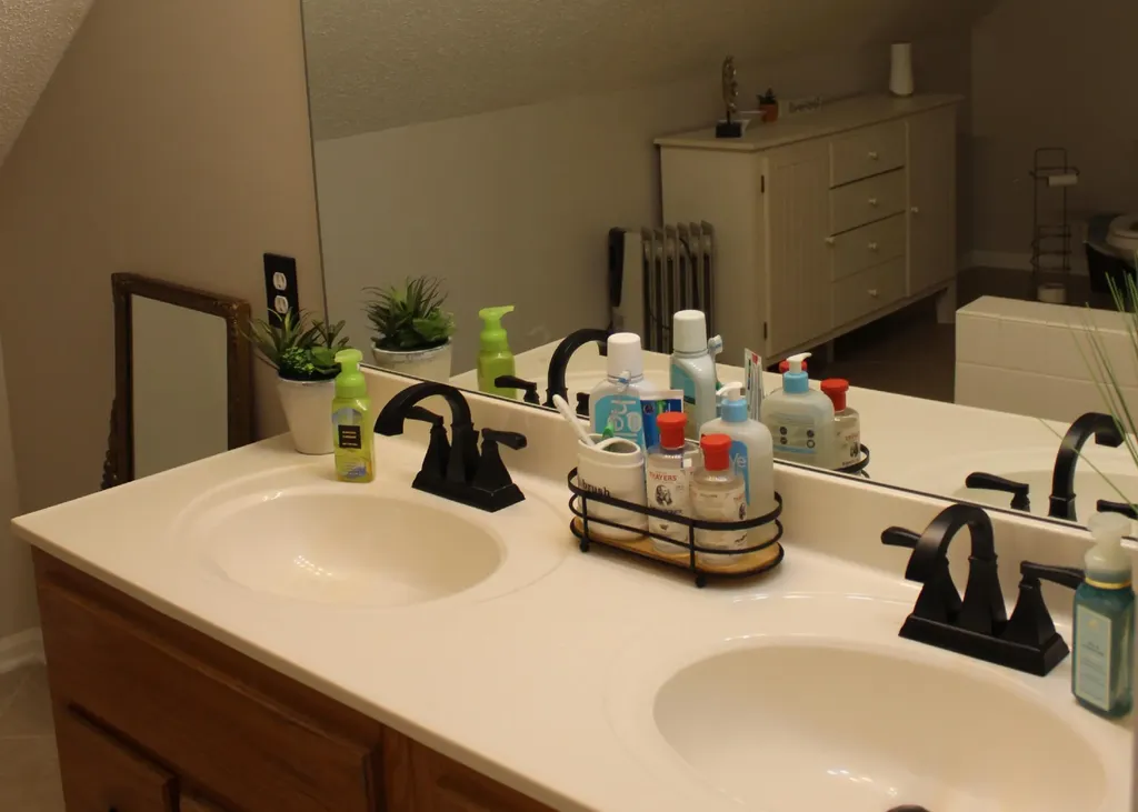 245 Braddie Cove Paducah KY 42001