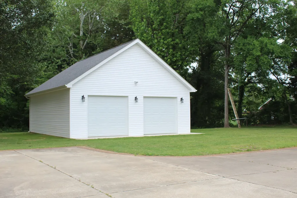 245 Braddie Cove Paducah KY 42001