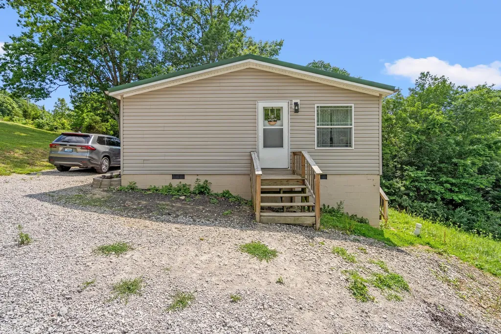 10279 U.s. 27 Berry KY 41003